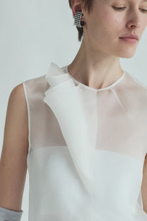 VICKTEERUT Sleeveless Blouse with Sculptural Rolled Fabric Detail เสื้อแขนกุด ตกแต่งผ้าม้วน