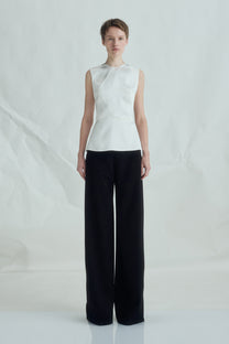 VICKTEERUT Criss-Cross Back Sleeveless Blouse เสื้อแขนกุด สายไขว้หลัง