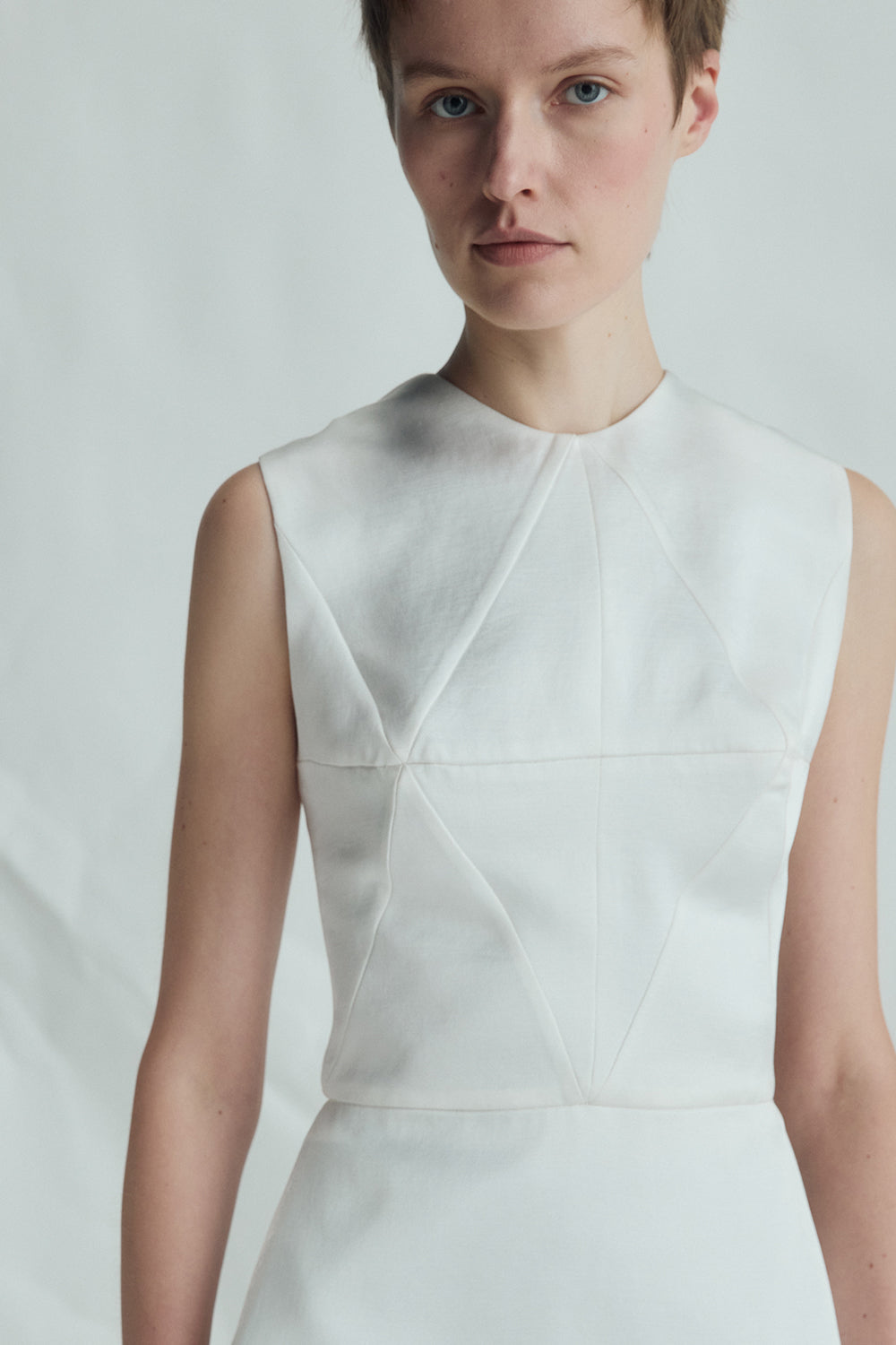 VICKTEERUT Criss-Cross Back Sleeveless Blouse เสื้อแขนกุด สายไขว้หลัง