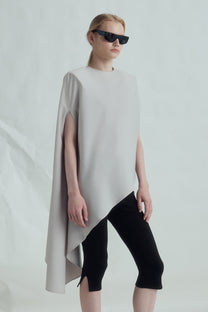 VICKTEERUT Asymmetric Cape-Sleeve Blouse เสื้อแขนเคป ชายไม่เท่ากัน