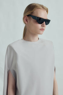 VICKTEERUT Asymmetric Cape-Sleeve Blouse เสื้อแขนเคป ชายไม่เท่ากัน