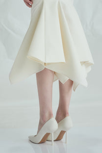 VICKTEERUT Origami-Fold Spaghetti Strap Dress เดรสสายเดี่ยว ตกแต่งดีเทลโอริกามิ