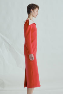 VICKTEERUT Off Shoulder Sheath Dress with Folded Neckline เดรสเปิดไหล่ เข้ารูป คอปกพับ