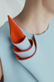 VICKTEERUT Sleeveless Sheath Dress with with Sculptural Rolled Fabric Detail เดรสแขนกุด เดรสเข้ารูป ตกแต่งดีเทลผ้าม้วน (Copy)