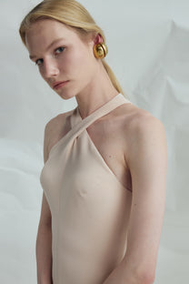VICKTEERUT Halter-Neck Tiered Evening Gown เดรสยาว คล้องคอ ชายระบาย