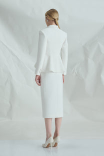 VICKTEERUT Front-Zip Long-Sleeve Jacket with Sculptural Rolled Collar เสื้อแจ๊คเก็ต แขนยาว ซิปหน้า ปกม้วน