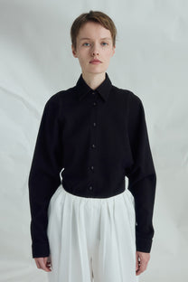 VICKTEERUT Batwing Sleeve Shirt เสื้อเชิ้ต แขนยาว แขนค้างคาว