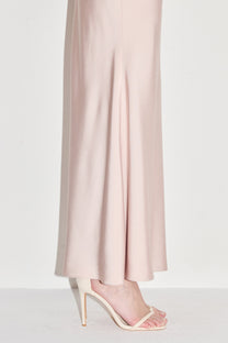 VICKTEERUT Bias-Cut Long Skirt กระโปรงยาว ผ้าเฉลียง