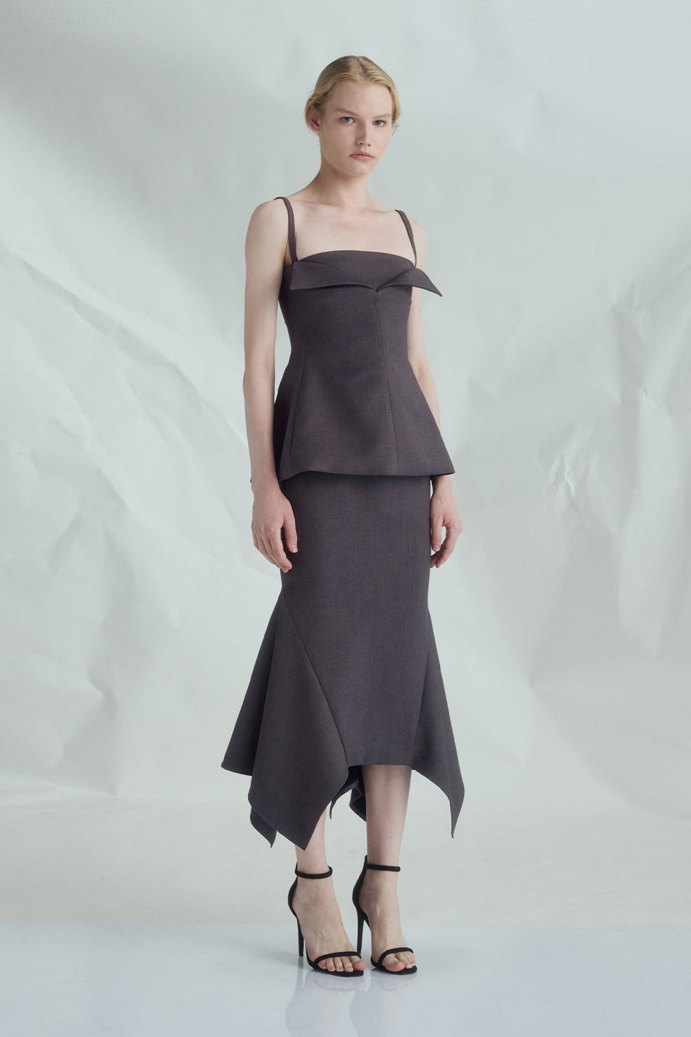 VICKTEERUT High-Waist Mermaid Skirt กระโปรงเอวสูง ทรงเมอร์เมด