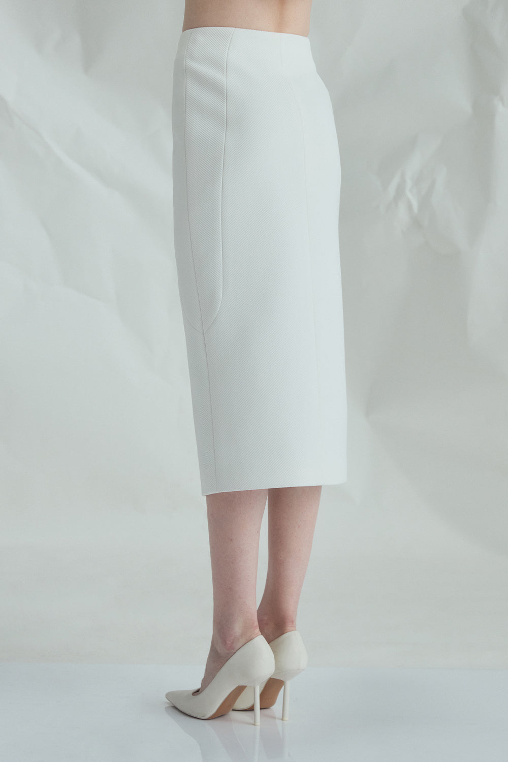 VICKTEERUT Front-Zip Pencil Skirt กระโปรงสอบ ซิปหน้า