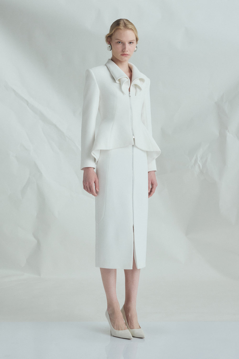 VICKTEERUT Front-Zip Pencil Skirt กระโปรงสอบ ซิปหน้า