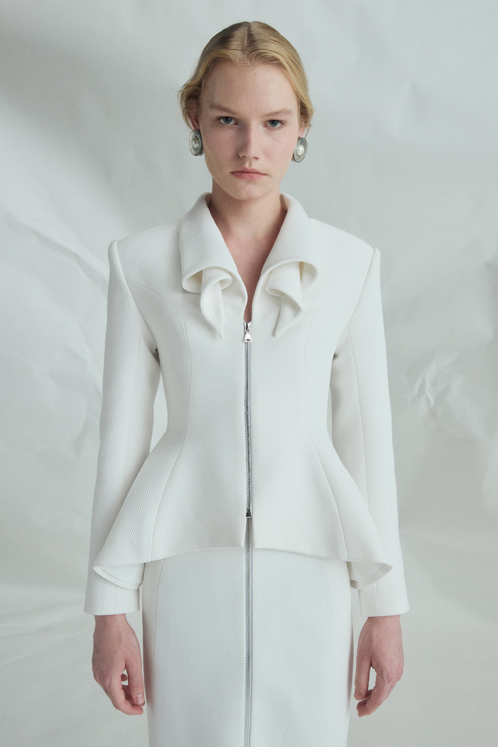 VICKTEERUT Front-Zip Pencil Skirt กระโปรงสอบ ซิปหน้า