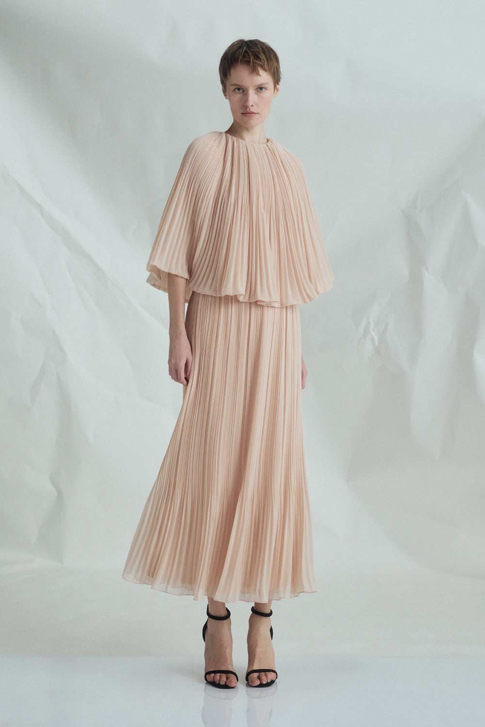 VICKTEERUT Pleated Skirt กระโปรงบาน อัดพลีท