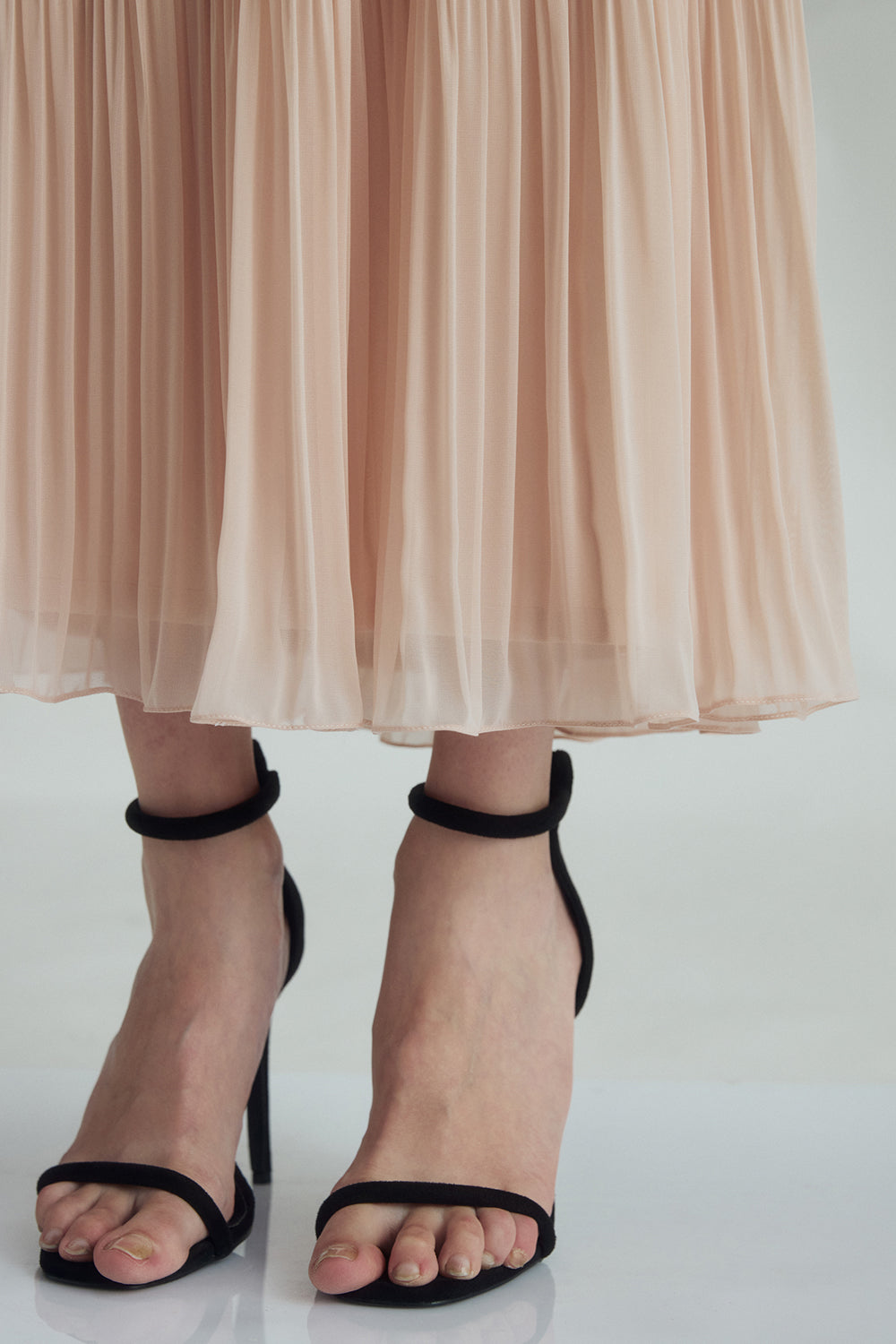 VICKTEERUT Pleated Skirt กระโปรงบาน อัดพลีท