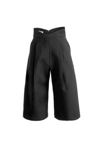 VICKTEERUT Three-Quarter Shorts กางเกงขาสั้น ขาสามส่วน