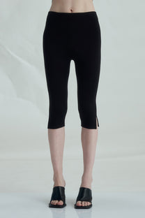 VICKTEERUT Skinny Shorts กางเกงขาสั้น ทรงสกินนี่
