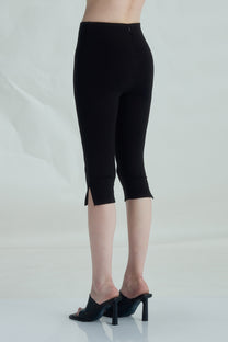 VICKTEERUT Skinny Shorts กางเกงขาสั้น ทรงสกินนี่