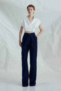 VICKTEERUT Front Pleat Trousers with Belt Detail กางเกงขายาว จีบหน้า ตกแต่งเข็มขัด
