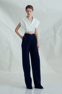 VICKTEERUT Front Pleat Trousers with Belt Detail กางเกงขายาว จีบหน้า ตกแต่งเข็มขัด