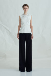 VICKTEERUT Wide-Leg Flat Front Trousers กางเกงขาบาน เอวสูง