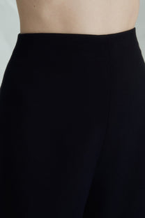 VICKTEERUT Wide-Leg Flat Front Trousers กางเกงขาบาน เอวสูง